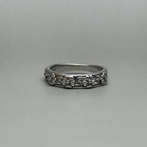 Y2K Vintage Silver Engraved Flowers Ring – Size 8, Unisex, Brand New